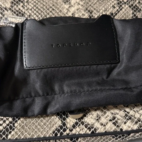 Topshop Finley Faux Snakeskin Baguette Shoulder‎ Bag Grey Black Snake Print - Picture 16 of 16